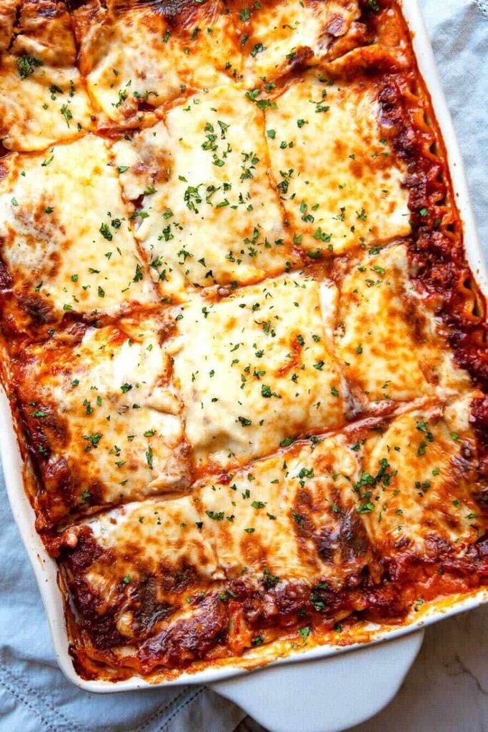 Discover the World’s Best Lasagna with layers of rich meat sauce, creamy ricotta, and gooey cheese. Perfect for family dinners or special occasions