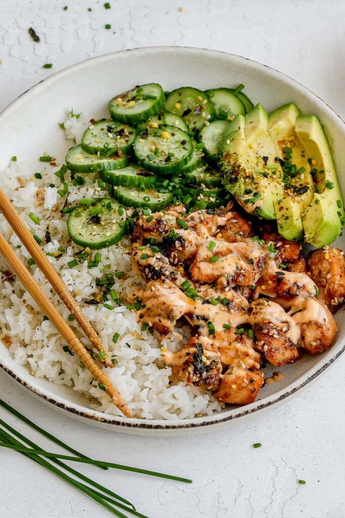 Create a zesty, spicy canned salmon salad rice bowl in just 25 minutes! Packed with fresh veggies and bold flavors, this healthy meal is quick and satisfying