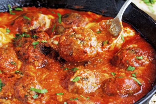 How to Cook Irresistible Italian Meatballs: Bake, Simmer, Enjoy