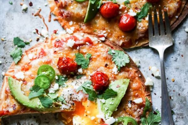 How to Make a Crispy Breakfast Tortilla Pizza in Just 15 Minutes