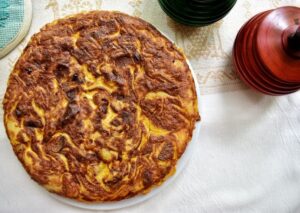 How to Cook Authentic Spanish Tortilla de Patatas: A Step-by-Step Guide