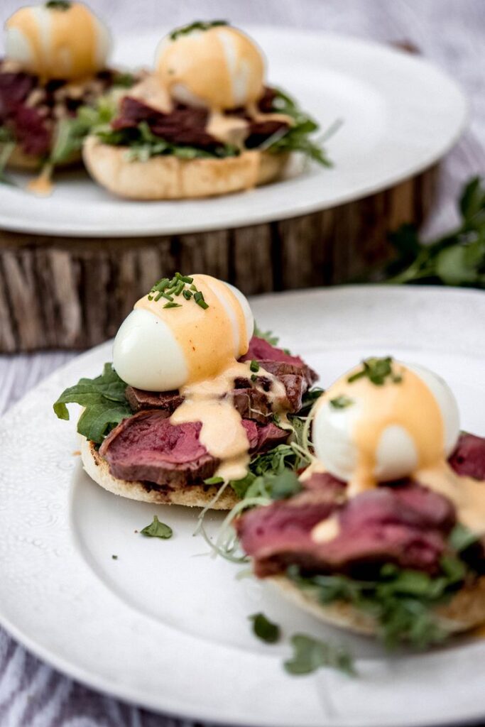 How to Cook Naked Eggs Benedict: A Modern Take on Classic Brunch